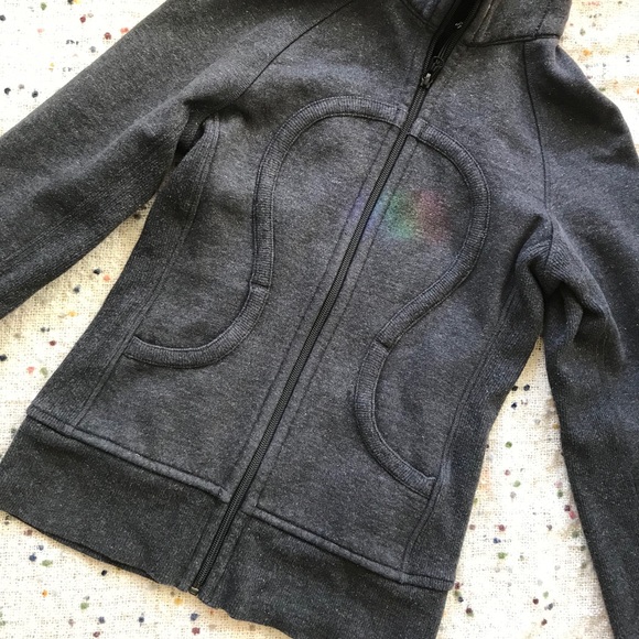 Lululemon scuba hoodie - grey size 2 - Picture 16 of 16